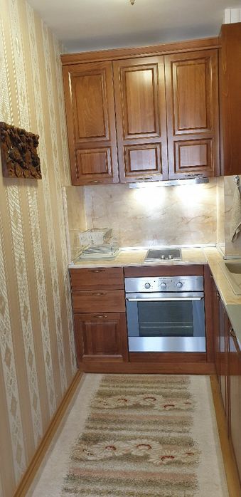 Отдава се студио под наем