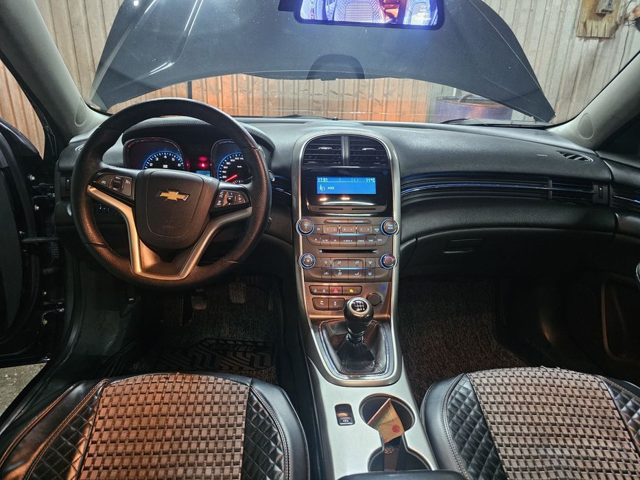 Малибу 1 сотилади идиал холатта