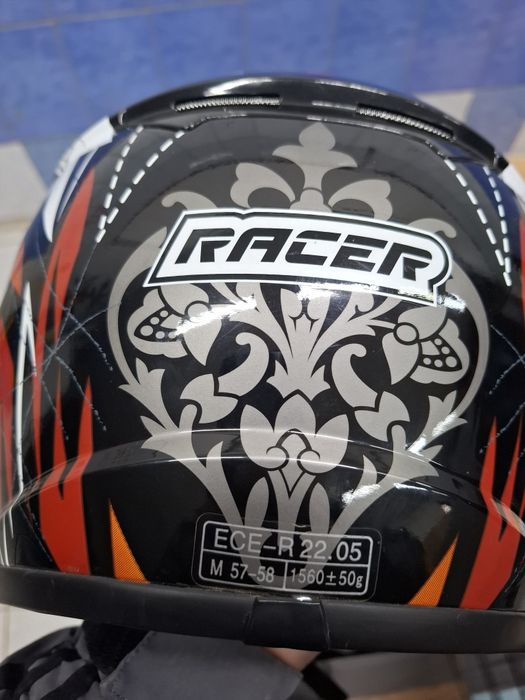 Мотошлем. В хорошем состоянии.