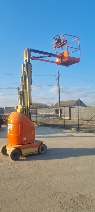 Nacela cu brat  Jlg Tucan 10e