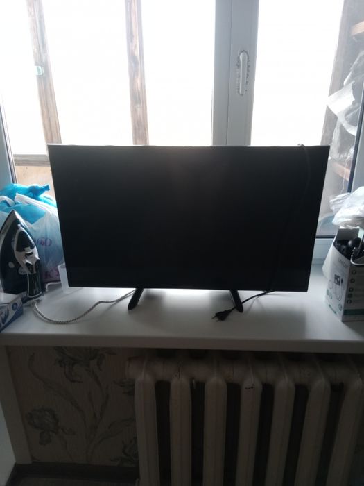 Продам телевизор Интернет