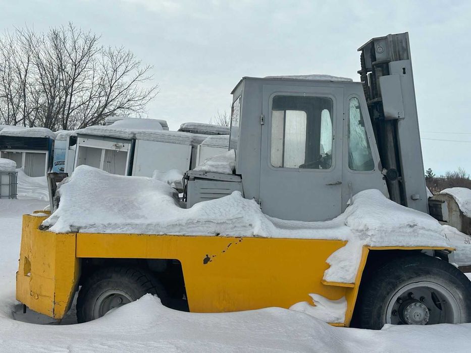 Продам вилочный погрузчик