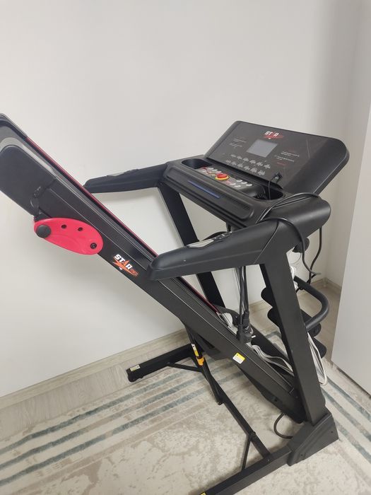 Новая беговая дорожка