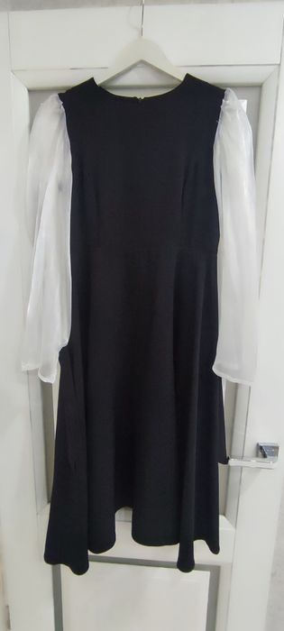 Продам платья в отличном состоянии