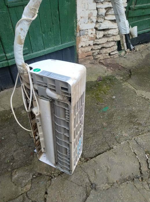 Климатик AUX 12-ка