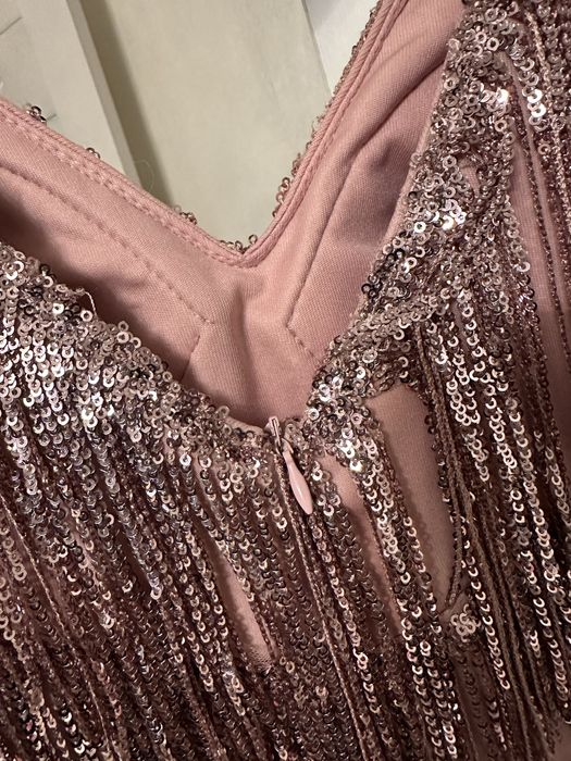 Платье танцующее розовое