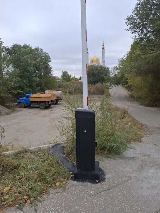 Установка шлагбаум