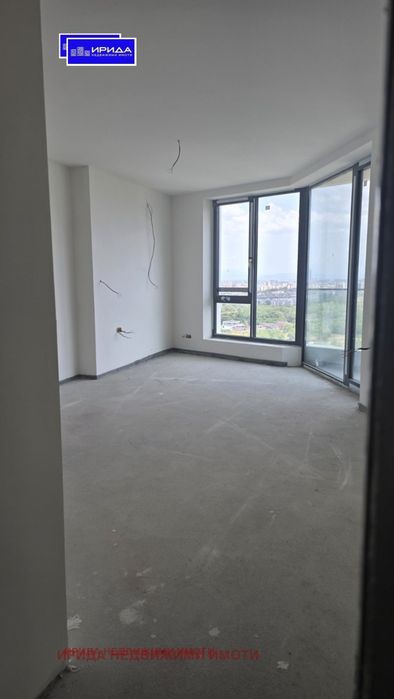 Продава се Многостаен апартамент в София, Кръстова вада - 204 кв.м за 1622 €/кв.м - Снимка #5