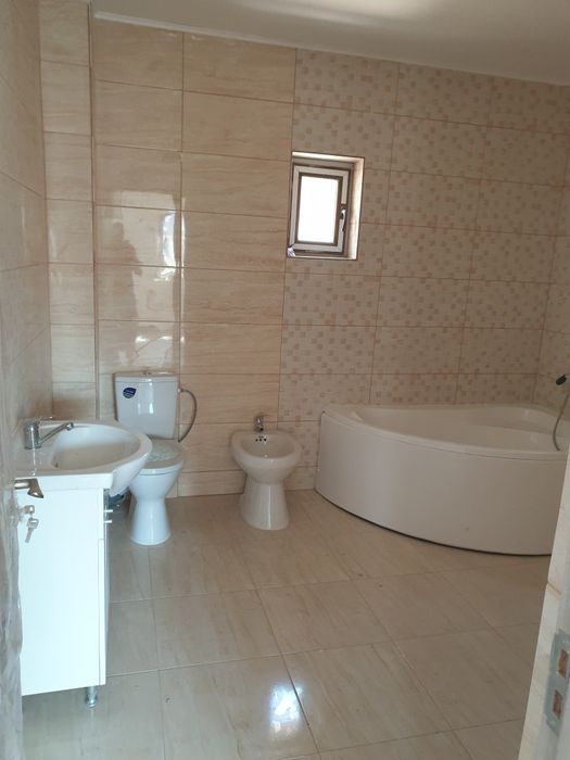 Casa Craiova Damila la intrare in cartier