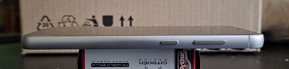 Samsung S 23FE 128GB Purple