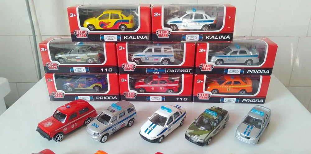 Руски модели 1/64