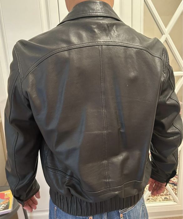 Кожаный куртка