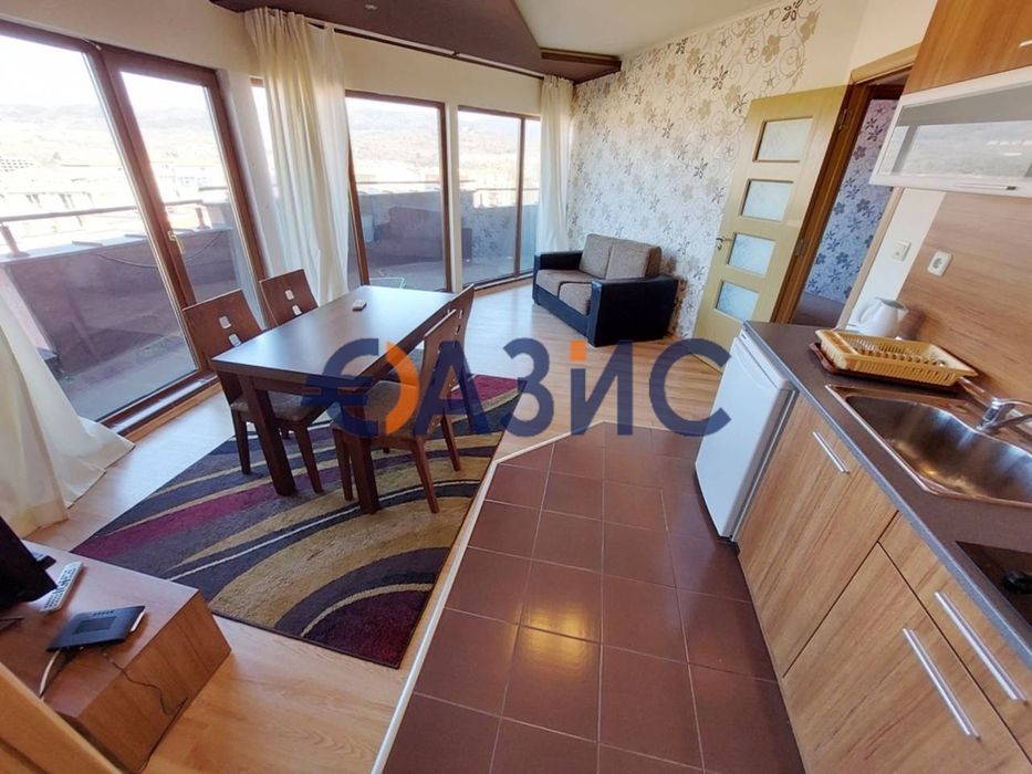 Продава се Тристаен апартамент в к.к. Слънчев бряг - 86 кв.м за 1024 €/кв.м - Снимка #6