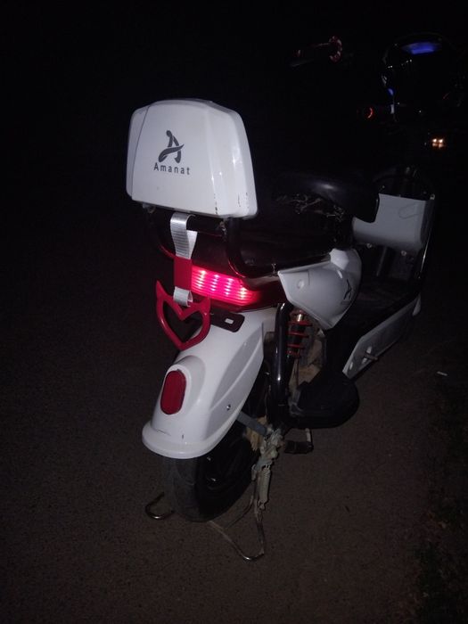 Продаётся электро скутер