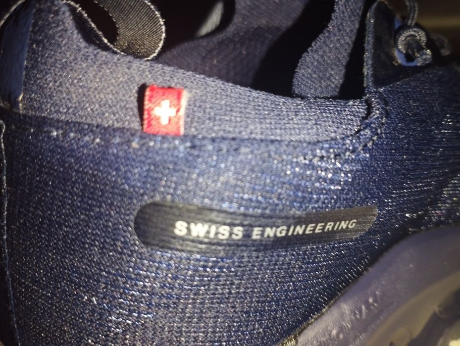 Аммартизаторная обув cloud tecphase