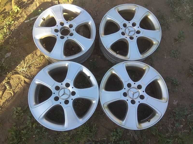 Продам оригинальные легкосплавные диски на автомашину Mercedes