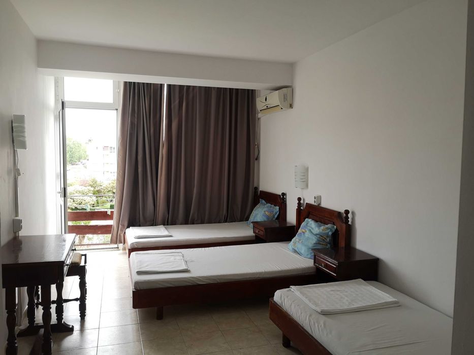 Дава се под наем  в к.к. Слънчев бряг - 23 кв.м за 153 € - Снимка #2