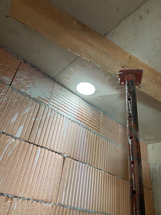 Диамантено пробиване на отвори в бетон,тухла,камак и други