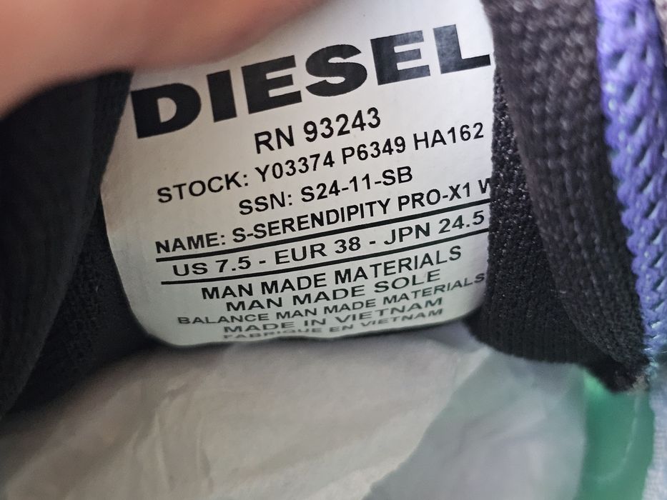 Diesel оригинални дамски сникърси 38 номер