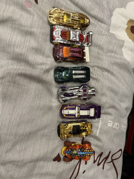 Машинки Hot Wheels