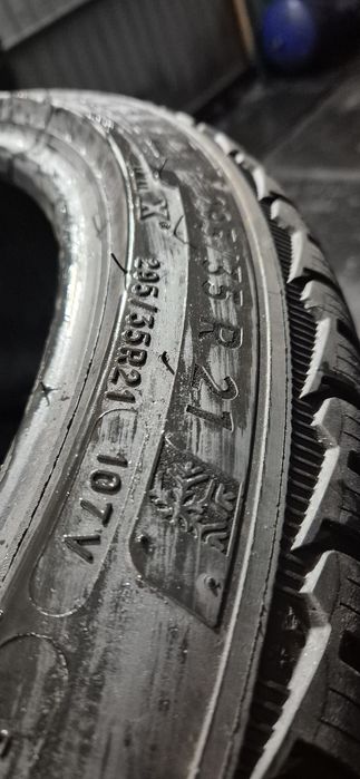 295 35 21 Michelin o bucată iarnă