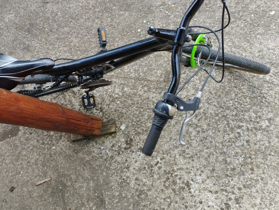 Vând urgent bicicletă