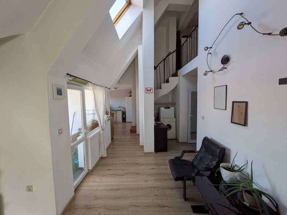 Дава се под наем Тристаен апартамент в София, Борово - 102 кв.м за 663 € - Снимка #15