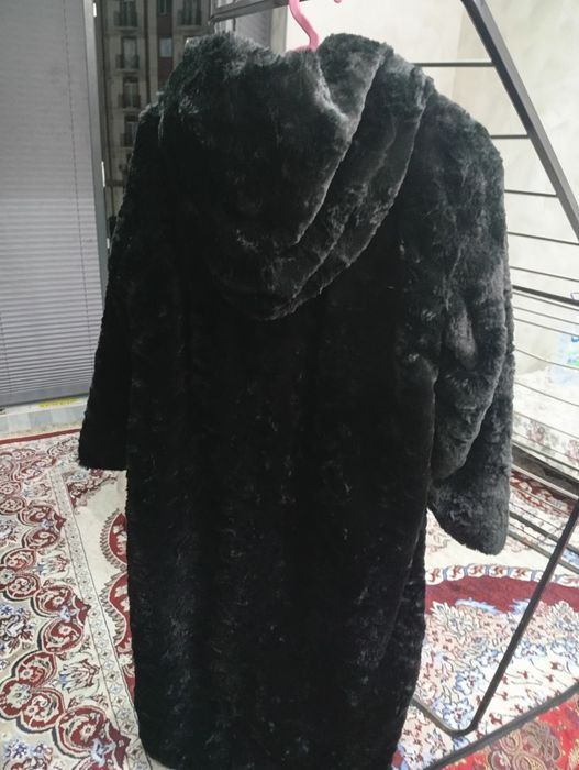 Продам шубу почти новую свою