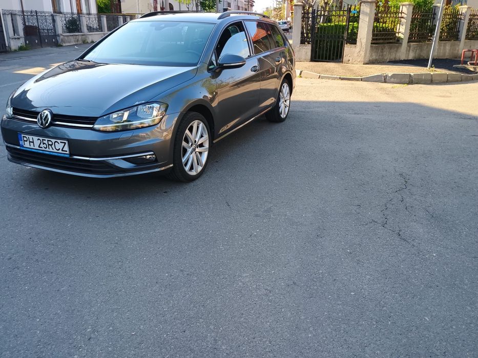 VW Golf an 2020 150 cai 2.0 L