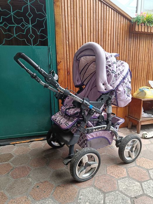 Продам детскую коляску