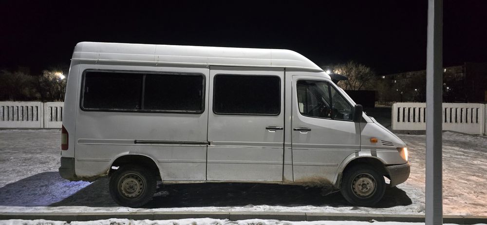 Мерседес спринтер