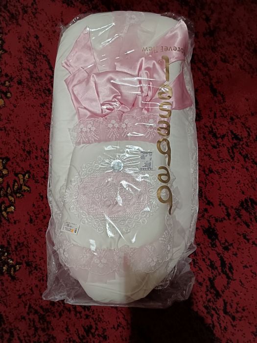 Кошчета за изписване на бебета.