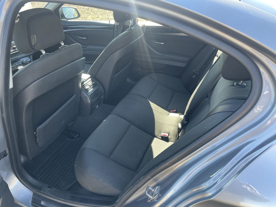 BMW 5 Series 2010 — imagine 4
