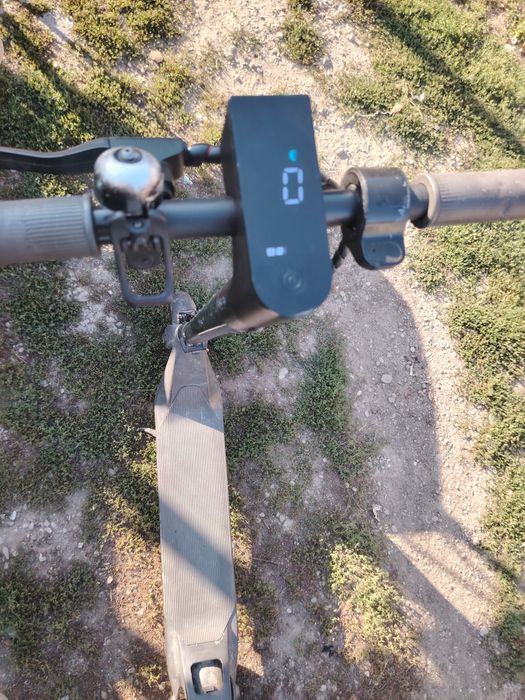 Trotineta electrica xiaomi 4 lite gen 2