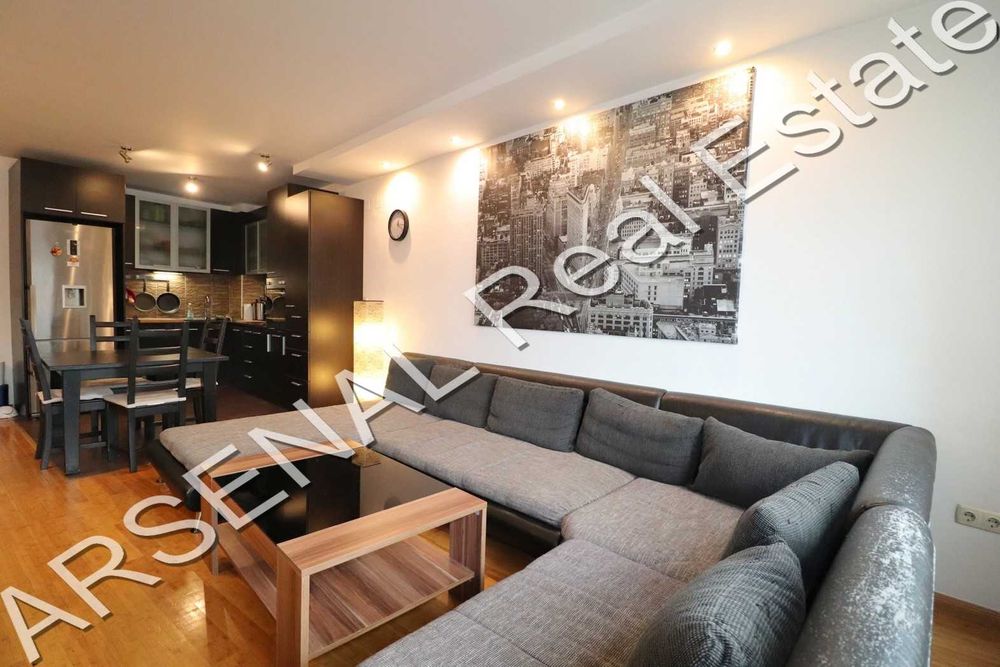 Дава се под наем Тристаен апартамент в София, Изток - 115 кв.м за 750 € - Снимка #6