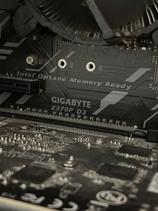 Компютър 1050 Ti / i3-8100 + Монитор