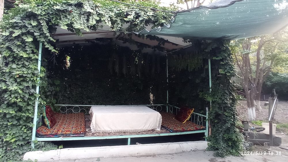 Фаргона шахрида жойлашган ховли уй сотилади!