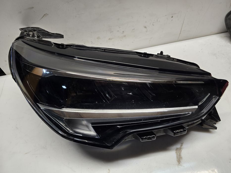 Десен фар за Opel Corsa F / Опел Корса Ф