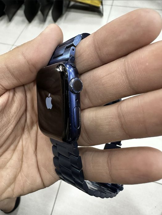 Watch 6 44mm blue