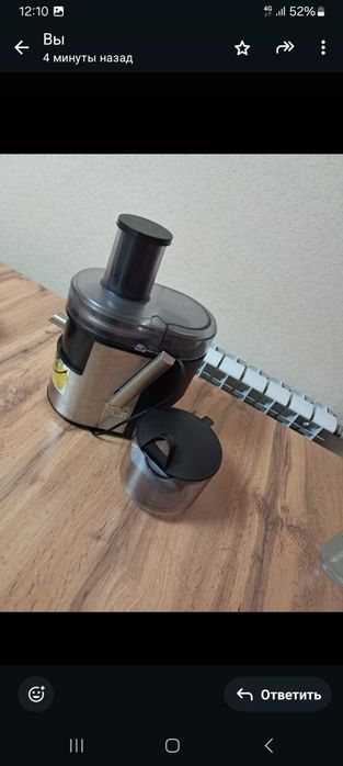 Соки выжималка и стол и ракавина