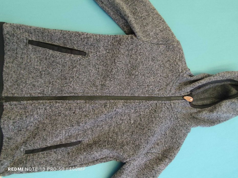 Тънко яке на H&M