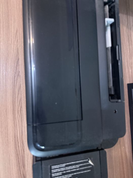 Продам цветной принтер