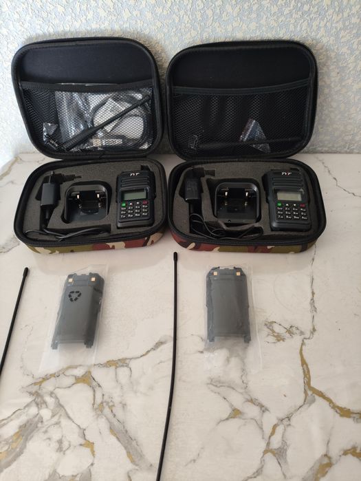 Рации TYT-99 Вкомплекте