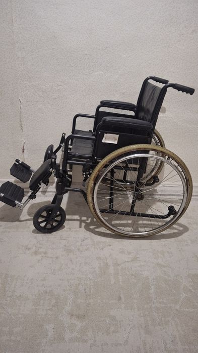 Инвалидная коляска