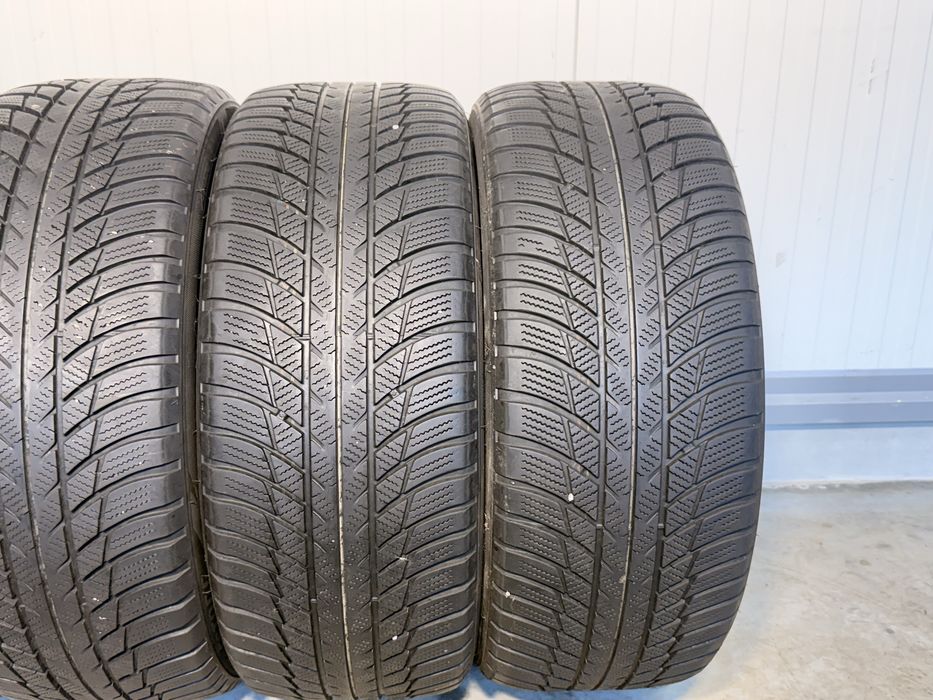 225/45/18 зимни гуми BRIDGESTONE BLIZZAK LM001