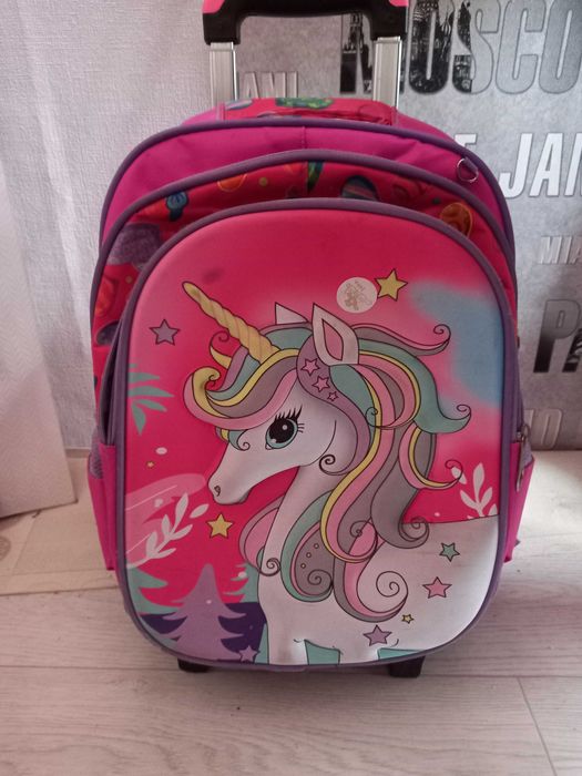 рюкзак на колесах