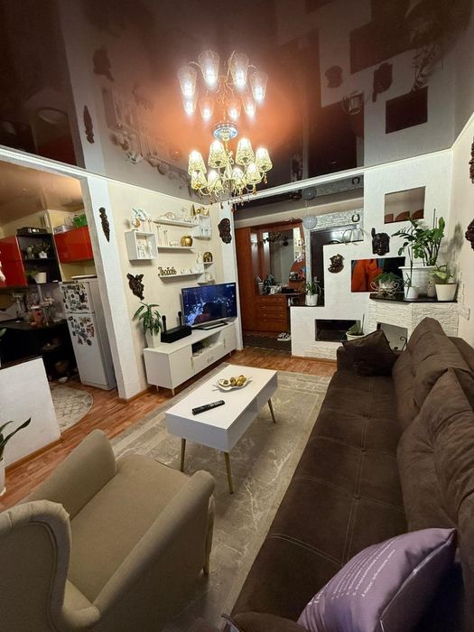 Продаётся 2-х комнатная квартира