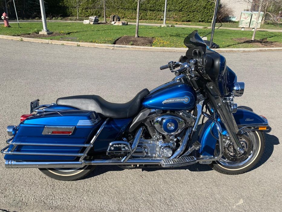 Motocicleta Harley Davidson Electra Glide