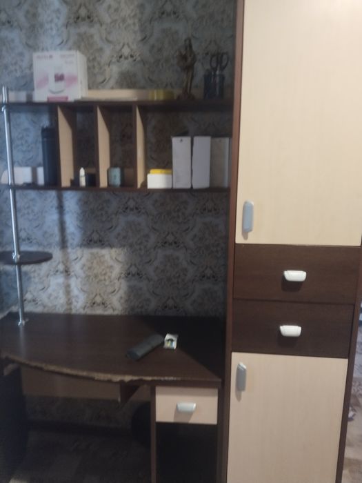 Продам стол ученический