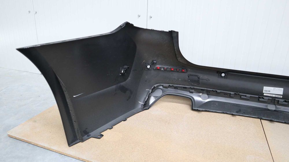 Задна броня БМВ 5 серия комби фейс Г31 BMW G31 LCI